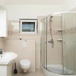 Aria - Peaceful Olive Grove & Swimming Pool