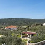 Aria - Peaceful Olive Grove & Swimming Pool Вилла Podorljak