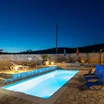 Вилла Aria - Peaceful Olive Grove & Swimming Pool Podorljak