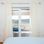 Aria - Peaceful Olive Grove & Swimming Pool Вилла *