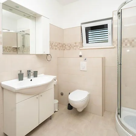 Aria - Peaceful Olive Grove & Swimming Pool * Podorljak