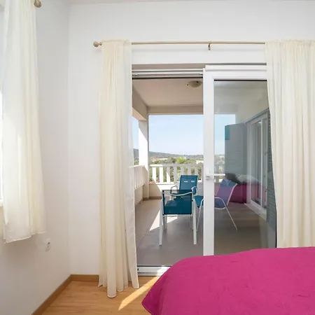 Aria - Peaceful Olive Grove & Swimming Pool Villa Podorljak