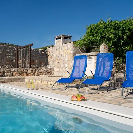 Villa Aria - Peaceful Olive Grove & Swimming Pool Podorljak