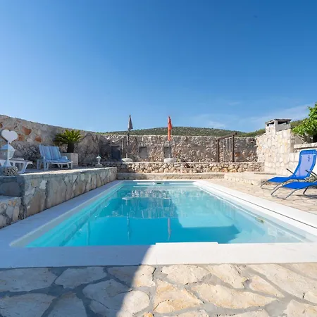 Aria - Peaceful Olive Grove & Swimming Pool Villa Podorljak