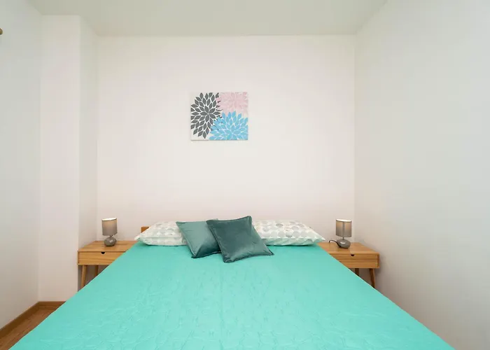 Aria - Peaceful Olive Grove & Swimming Pool ヴィラ *