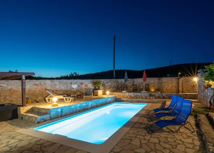 Villa Aria - Peaceful Olive Grove & Swimming Pool Podorljak