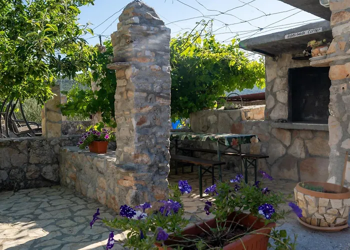 Villa Aria - Peaceful Olive Grove & Swimming Pool