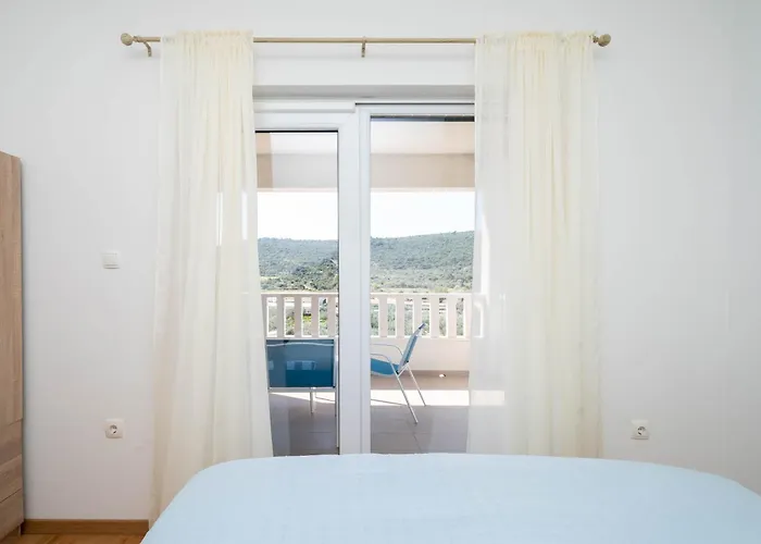 Aria - Peaceful Olive Grove & Swimming Pool Villa *