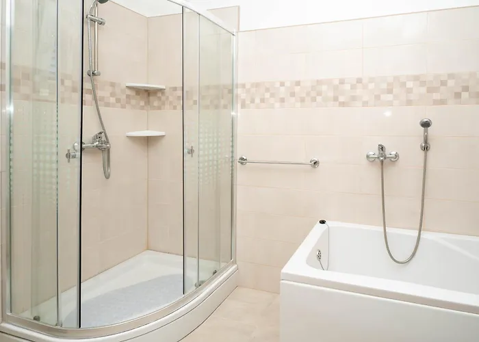 Aria - Peaceful Olive Grove & Swimming Pool