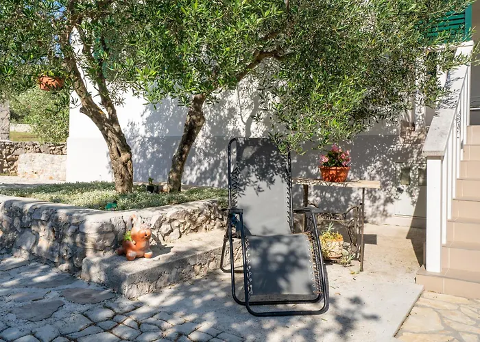 Aria - Peaceful Olive Grove & Swimming Pool ヴィラ